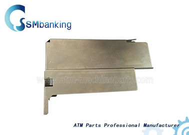 49-024207-000B 히타치 ATM 기계 예비 품목 플라스틱 아시리아 덮개 UF RL