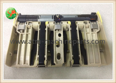 Wincor ATM 기계는 2050xe 죔쇠 플라스틱 외피 01750041881를 분해합니다