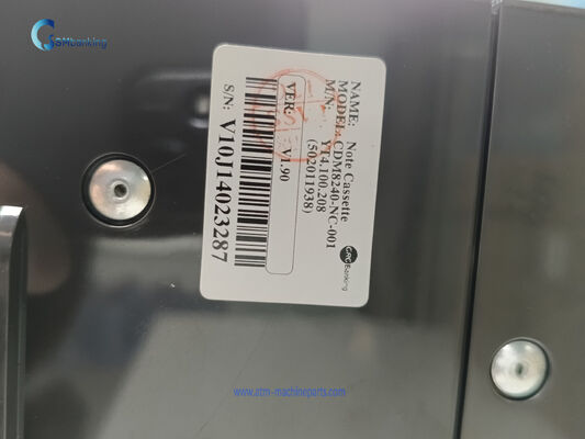 CDM 8240 모델에 대 한 현금 카세트